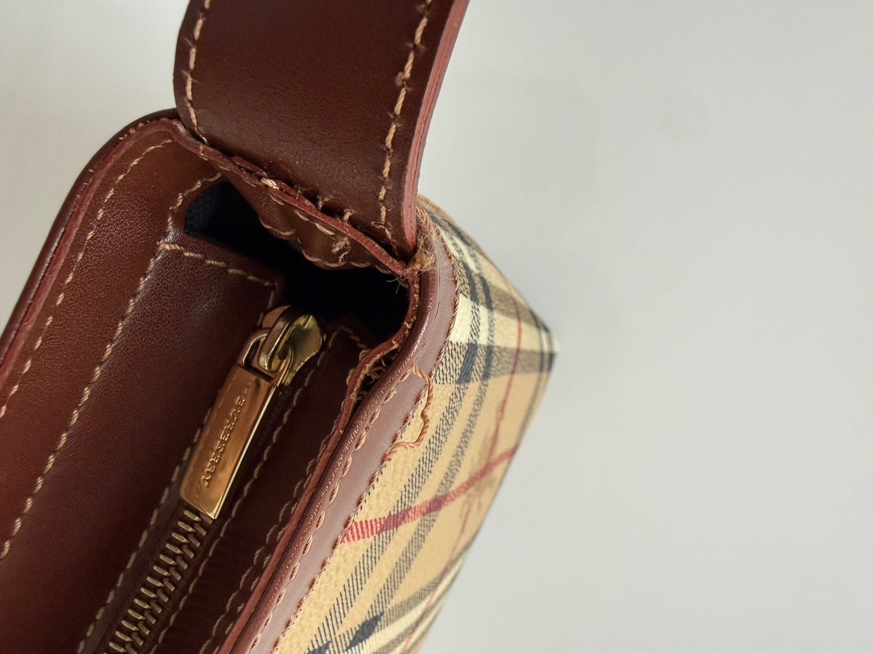 Burberry Taschen für Damen: Borsa a spalla Burberry nova check – Gebraucht aus Massagno von mir_xl6c 5