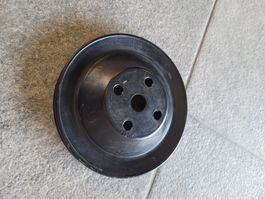 Mercedes Benz W114 W115  Riemenscheibe für Wasserpumpe