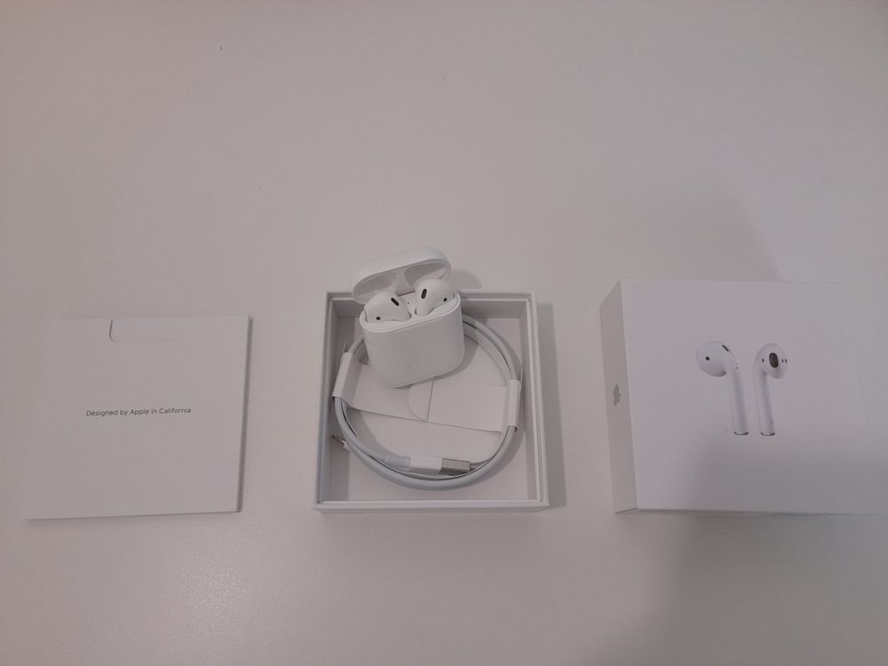Airpods avec charging case modèle A2032 | Kaufen auf Ricardo