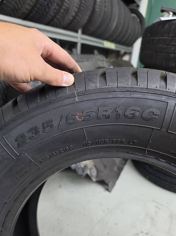 Pneumatici & Ruote complete: Powertrac VanTour – Usato da Bussigny venduto da jau_5zcy 2