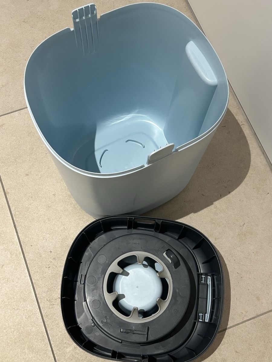 Tommee Tippee Poubelles: Tommee Tippee Twist and Click – D'occasion à Tenero par Laura-Pedu 4