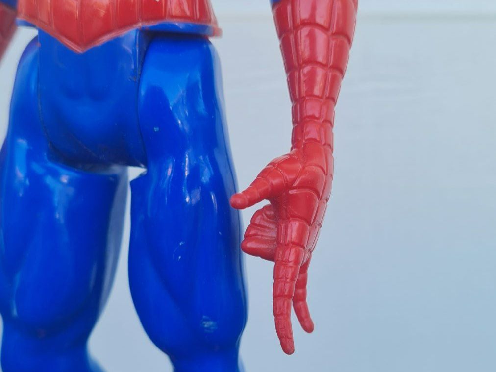 Hasbro Statuette: Actionfigur / Marvel / Spider-Man / Hasbro / 30cm / JG 2013 – Usato da Safenwil venduto da Husqi2000 6