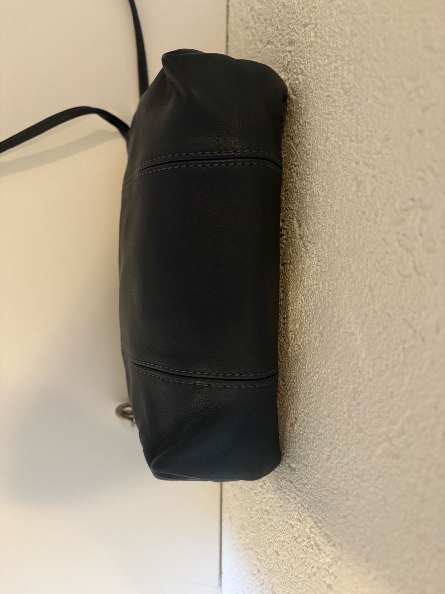 Longchamp Autres vêtements & accessoires: Sac Lonchamp bleu cuir bandoulière  – D'occasion à Pully par kaba07 4