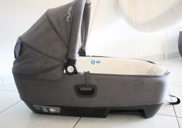 Nuna cari Next -Auto-Babywanne mit flacher Liegeposition