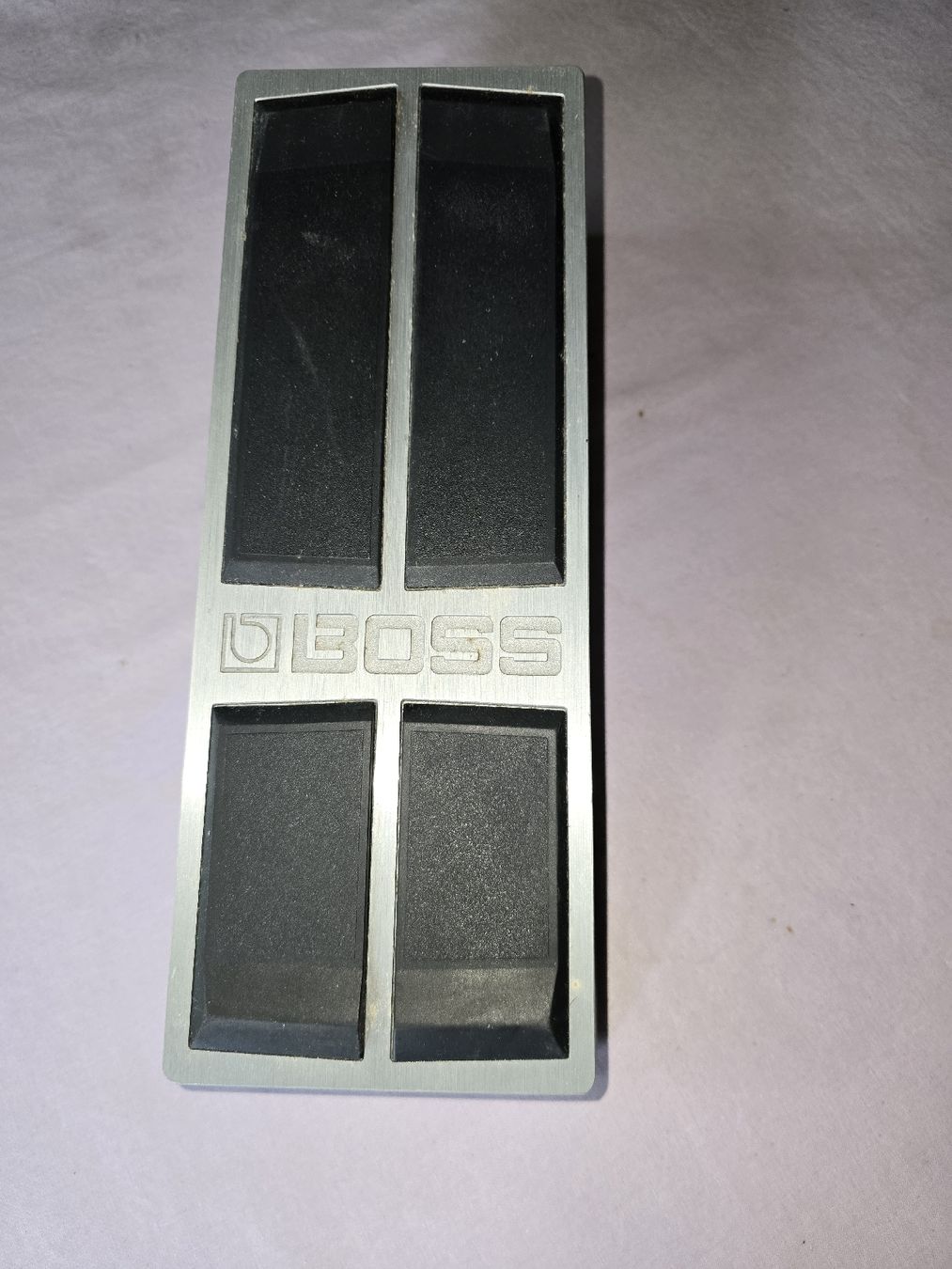 Boss Strumenti musicali: BOSS VOLUME PEDAL FV 500L – Usato da Zürich venduto da Antiquedealer 1
