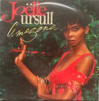 JOELLE URSULL - AMAZONE