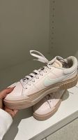 Neue Nike -Schuhen rosa