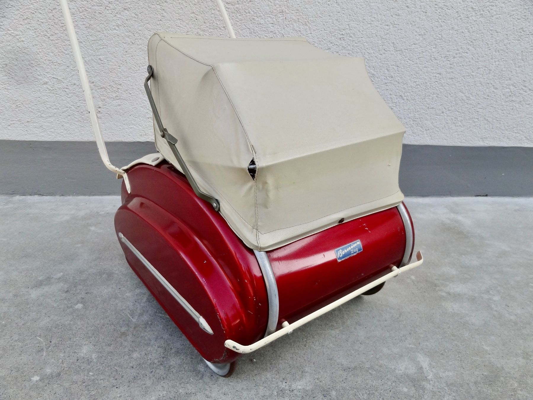 Wisa Gloria Puppenwagen: alter Puppenwagen BERNINA ZUG aus Blech 50er 60er – Gebraucht aus Kerzers von wisaundso 5