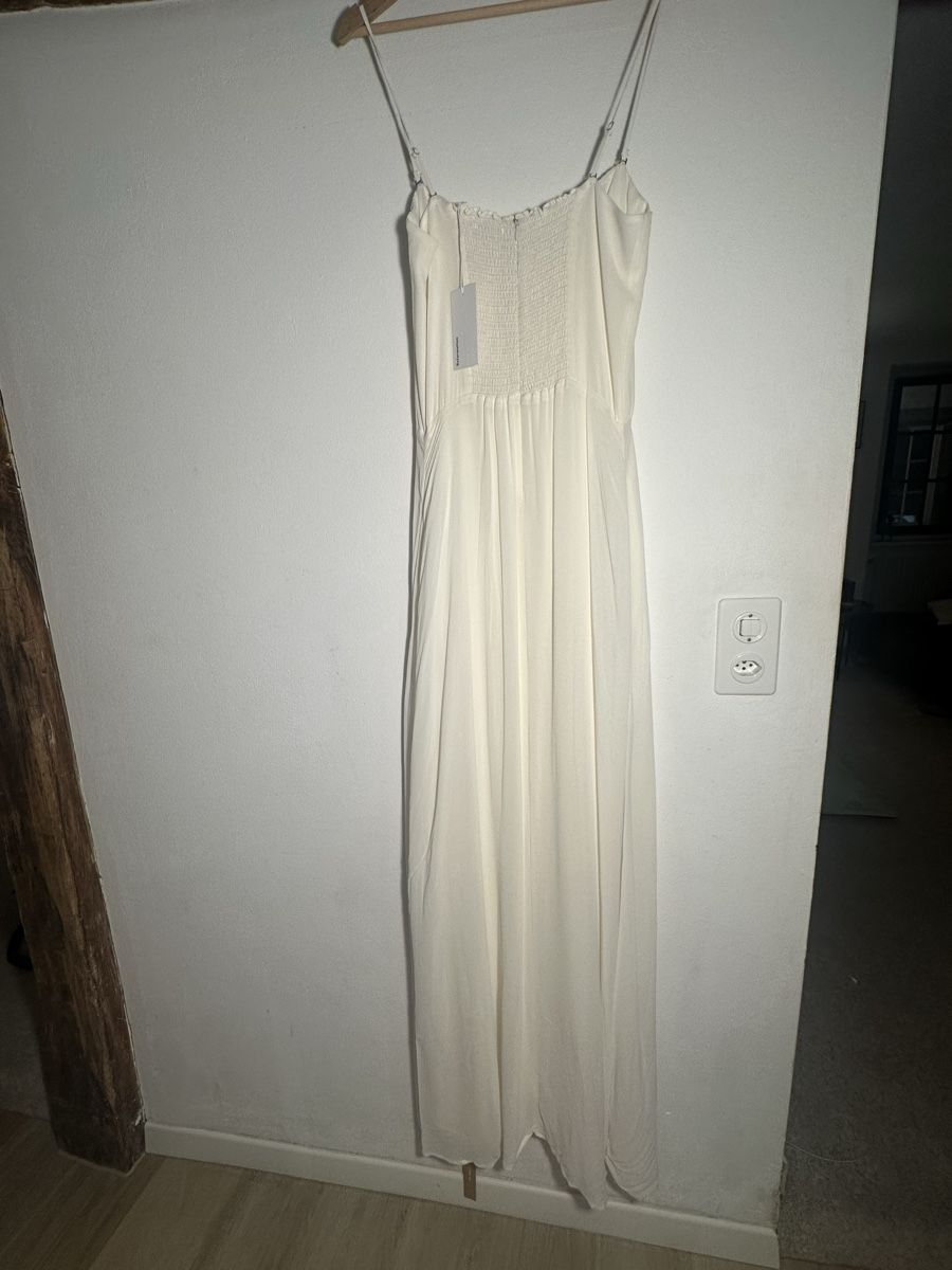 Reformation Kleider: Reformation Kleid – Neu (gemäss Beschreibung) aus Zürich von mbu_5f9r 9