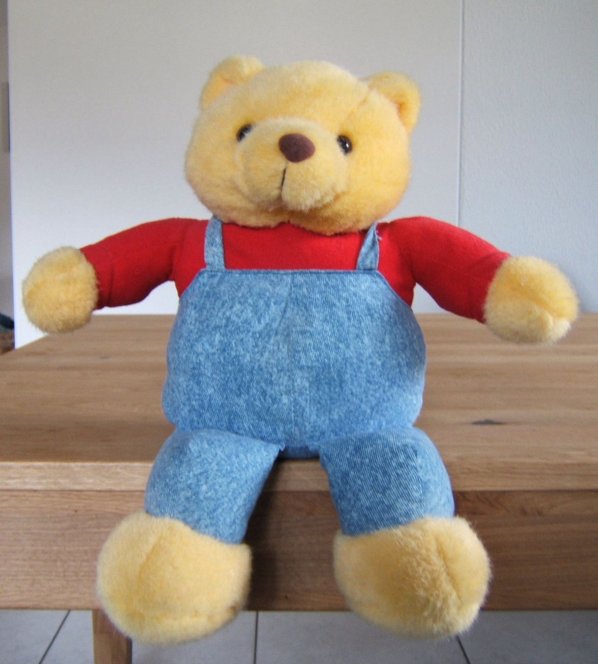 Disney Jouets: GROSSER WINNIE THE POOH BÄR – D'occasion à Brunnen par Nonne04