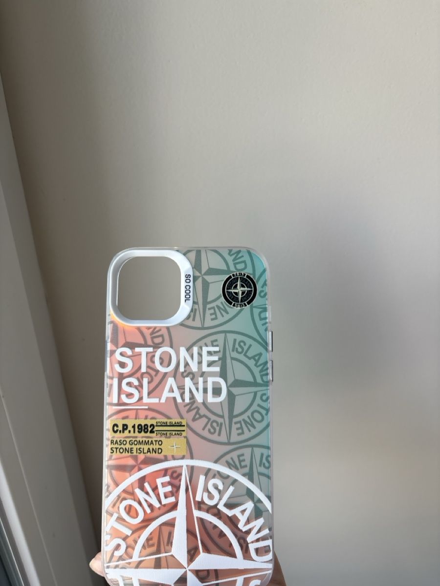 Stone Island Cover & Protezioni schermo: Coque iPhone Stone Island NEUF - IPhone 14 – Nuovo e nell'imballaggio originale da Villars-sur-Glâne venduto da vie_5d9b 3