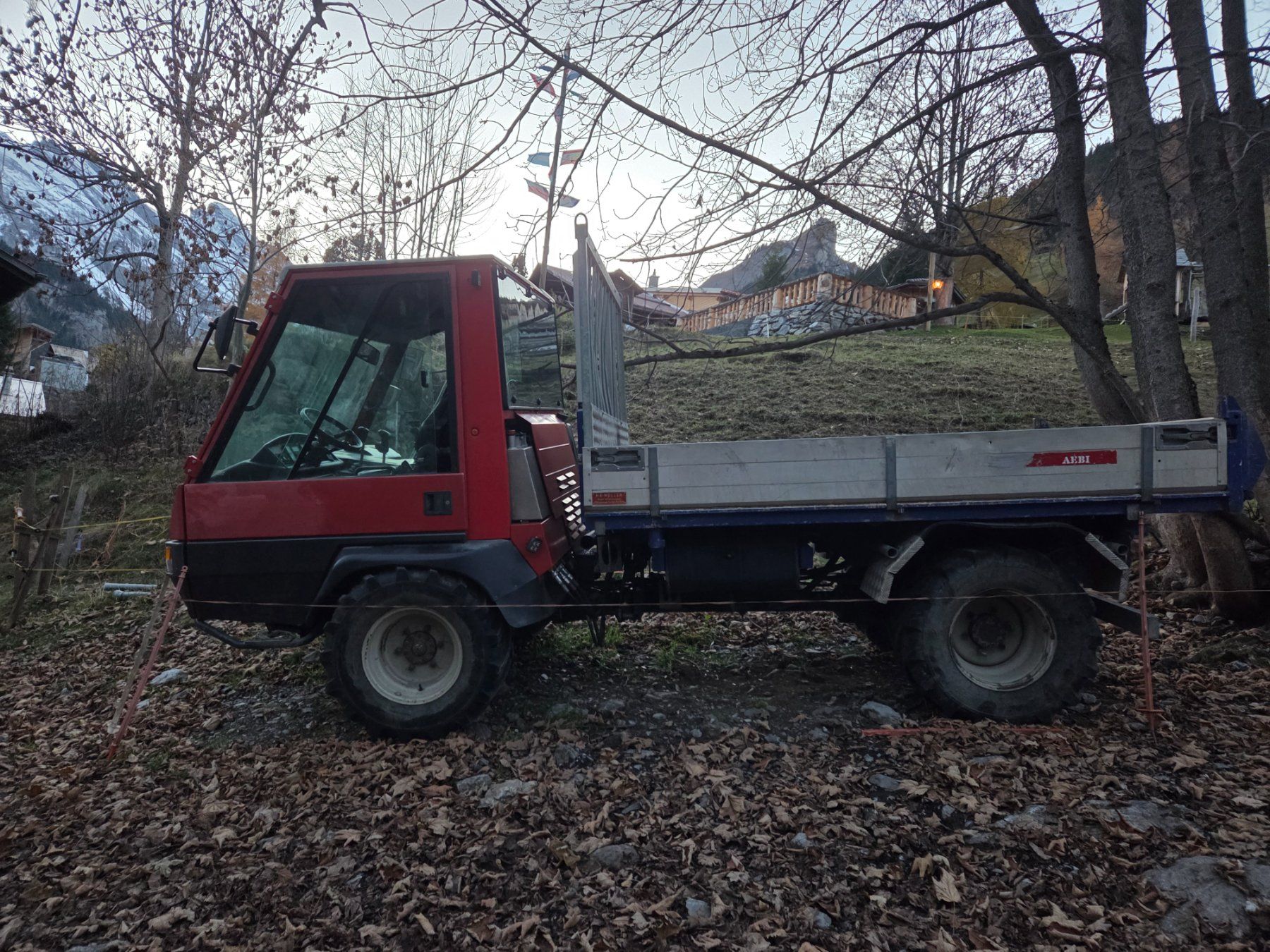 Véhicules utilitaires: Transporter Aebi TP78 – D'occasion à Gimmelwald par Schmadri