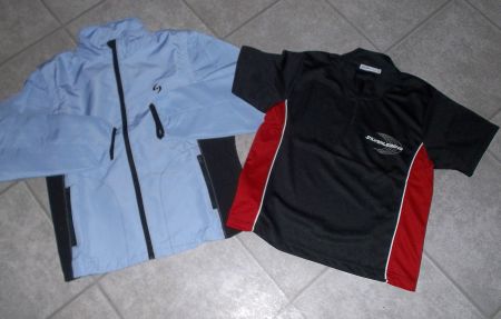 4 Damen Sportshirt Grösse M ( 40/42)