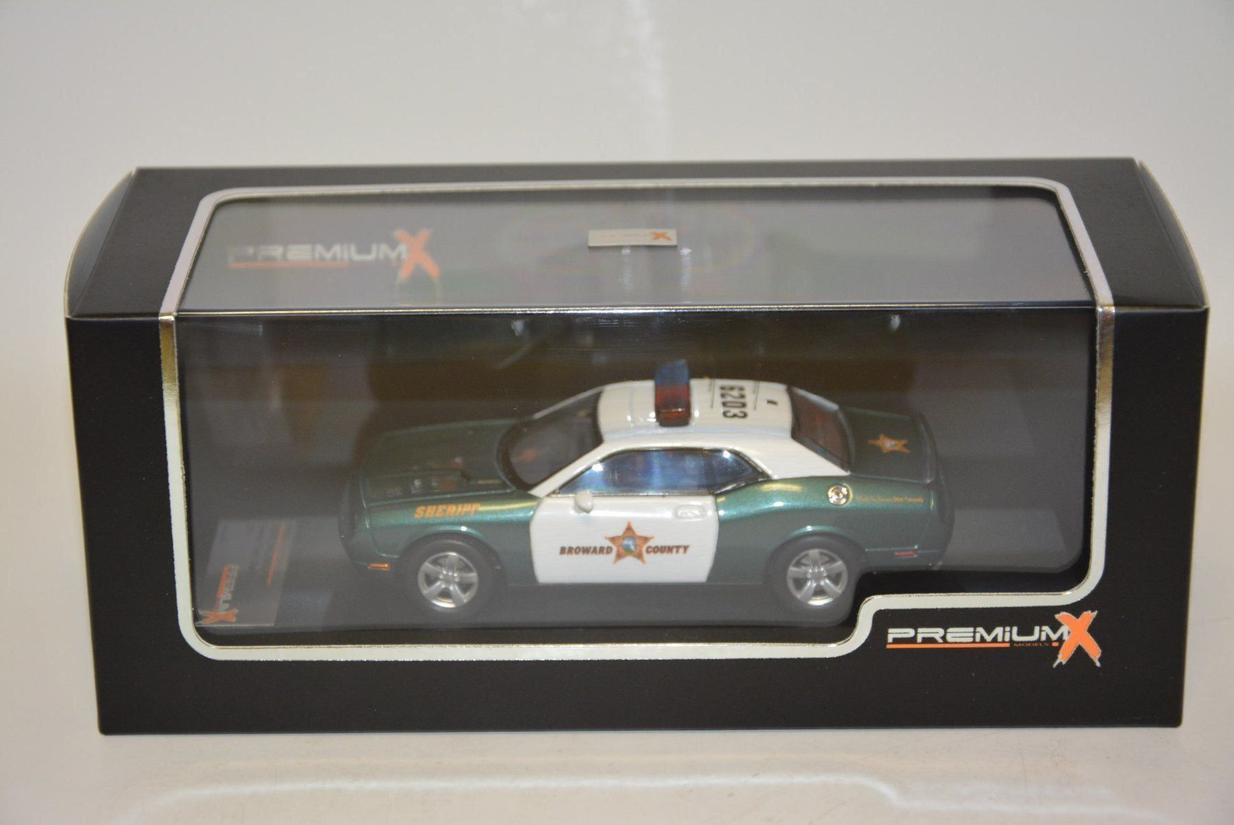 Dodge Modellautos: DODGE Challenger SRT8 2009 , 1:43 – Neu und originalverpackt aus Goldach von Feivel9