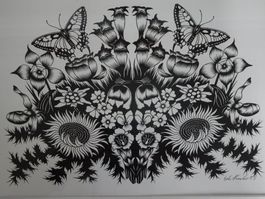 echter Scherenschnitt Edi Risler Blumen Schmetterling