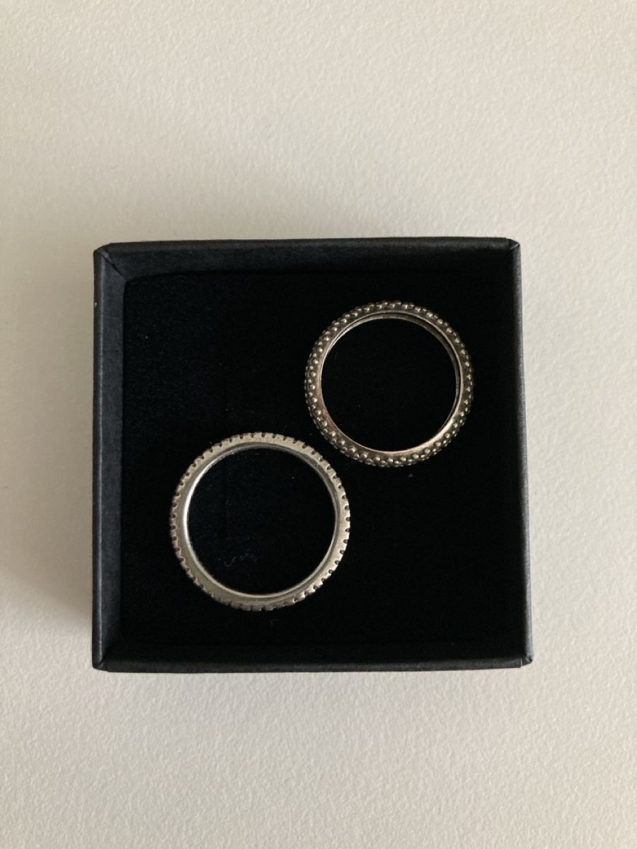 Anelli: Silberne Ringe mit Steinen – Usato da Bazenheid venduto da tab_w525