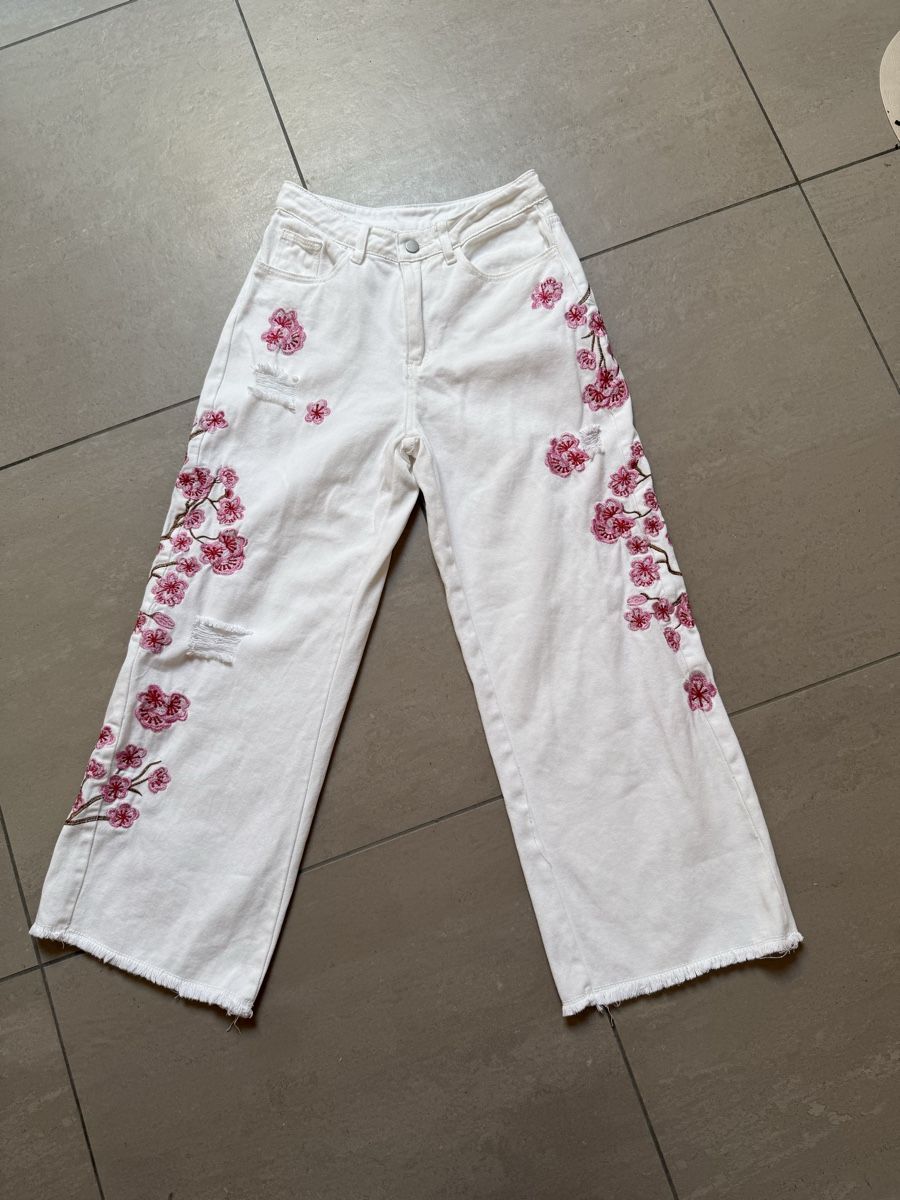 Jeans: Bestickte Boho wide Leg Jeans – Nuovo (secondo la descrizione) da Sigriswil venduto da ck56