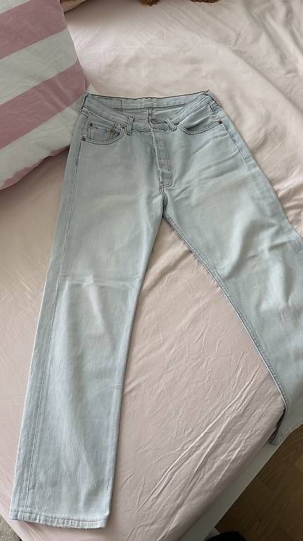 Jeans: Levis Jeans 501 – Gebraucht aus Basel von jane_2h95 1