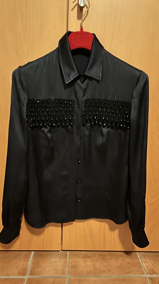 Blusen: Blouse  – Gebraucht aus Riva San Vitale von mdu_q68b
