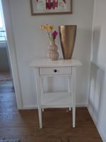 Beistelltisch weiss mit Schublade und Ablage 71cm H