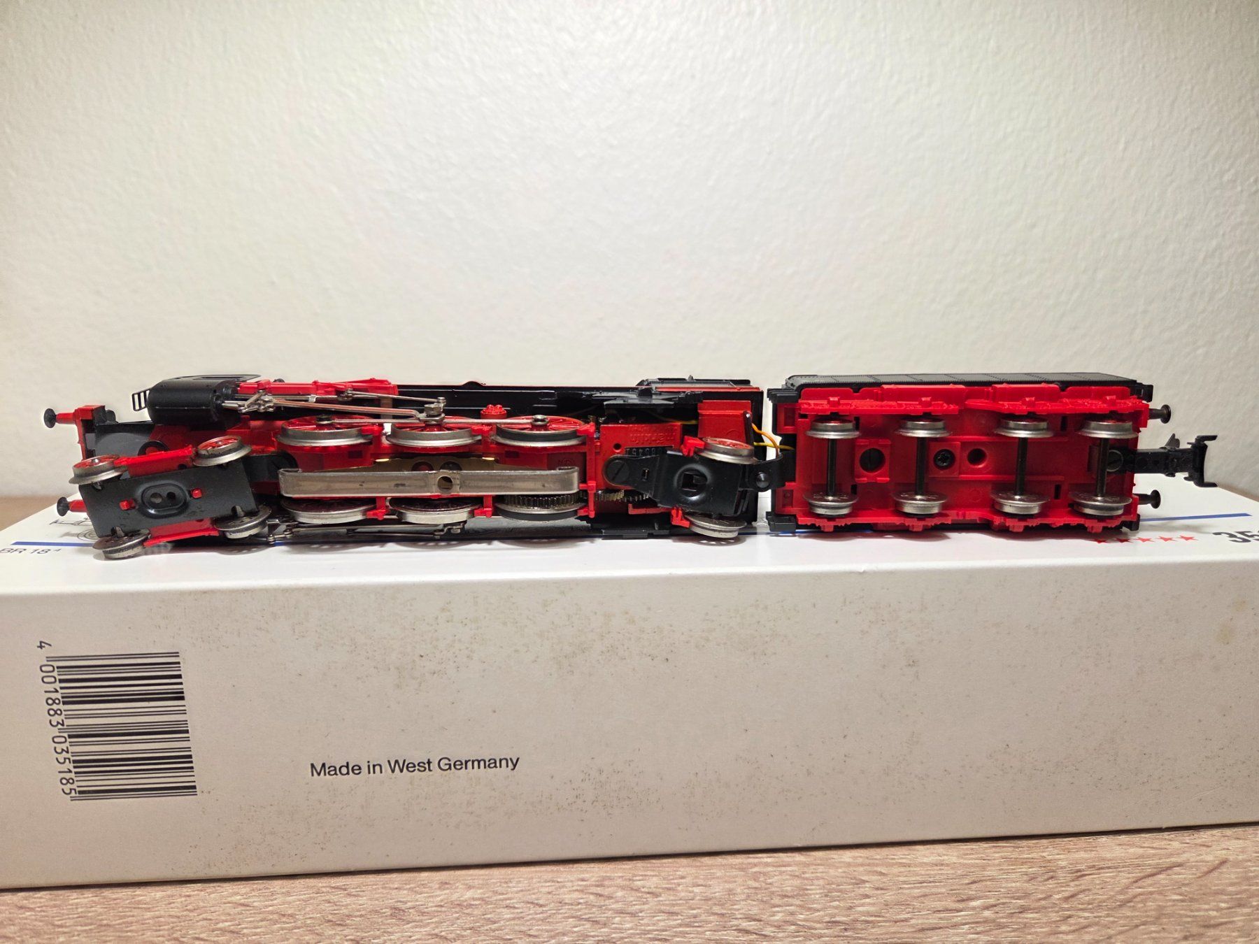 Märklin Modellini di ferrovie: Märklin 3518 Dampflok BR 18 DRG H0 – Usato da St-Aubin-Sauges venduto da Lo_Go 5