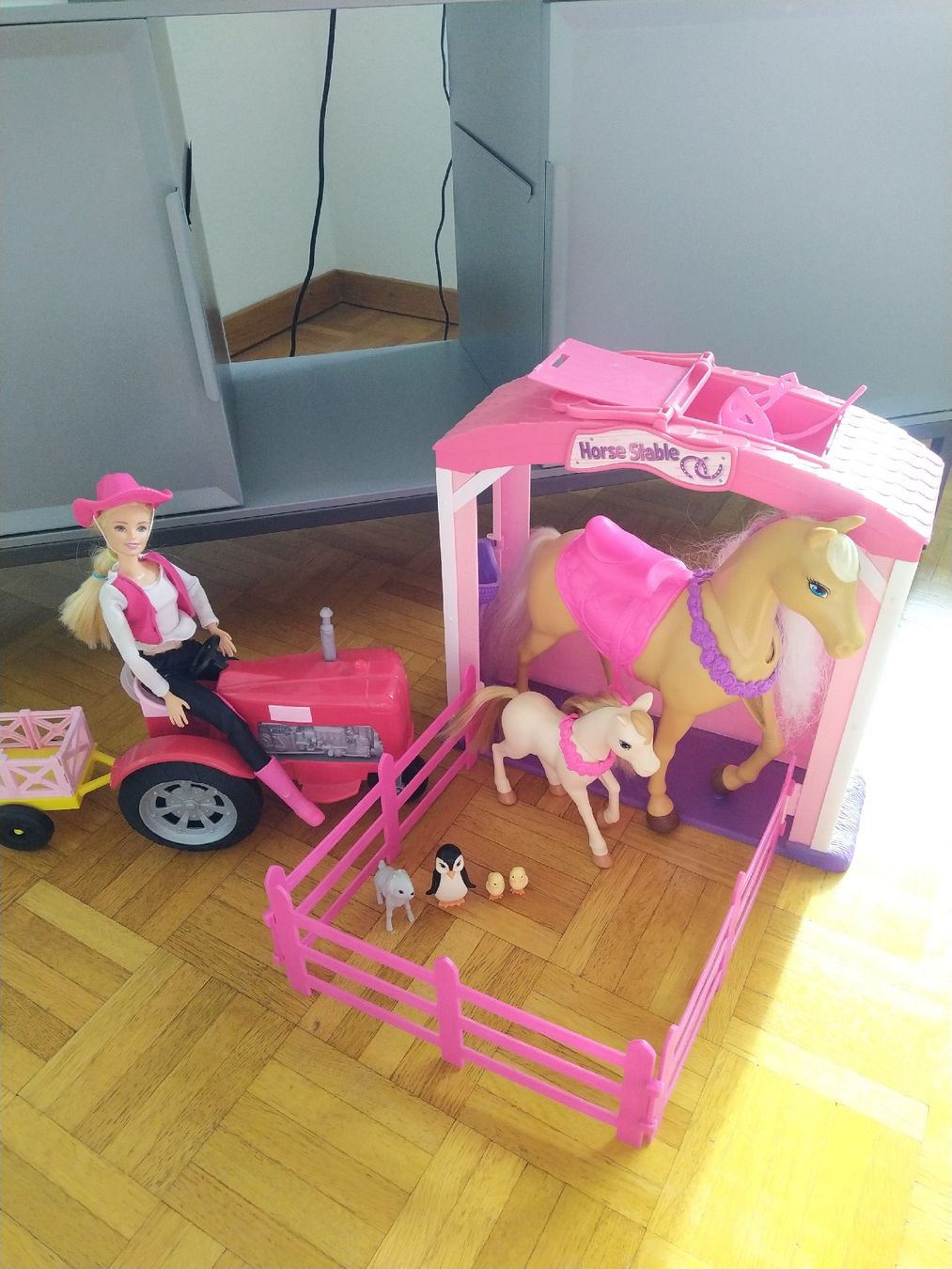 Giocattoli: écurie Barbie – Usato da Givisiez venduto da Zedd18