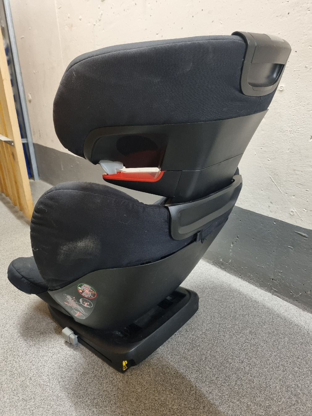 Maxi-Cosi Auto-Kindersitze: Maxicosi Rodifix (2016) – Gebraucht aus Altendorf von evuhler 2