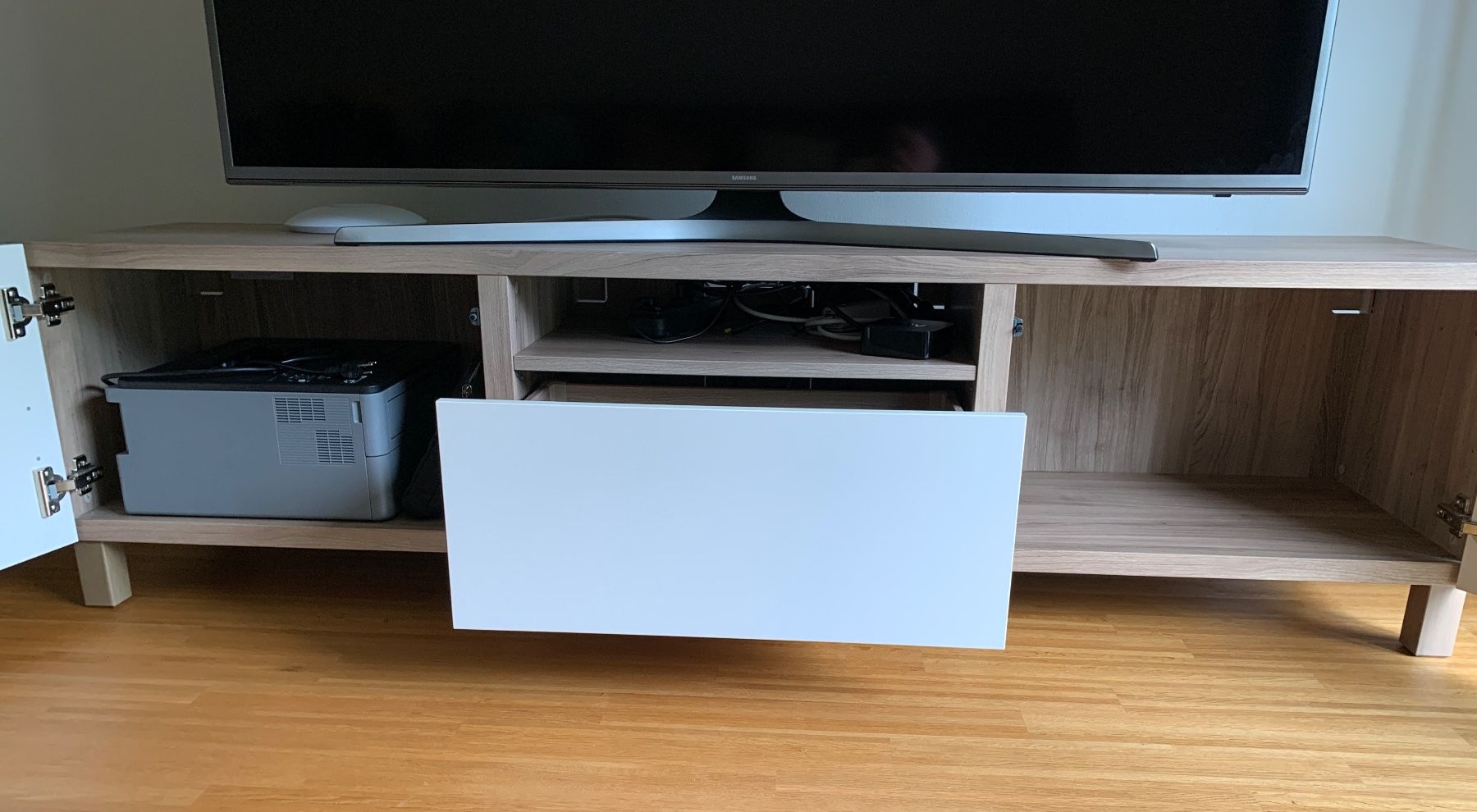 Ikea Meubles TV: Bestå TV bench IKEA – Neuf (Voir description) à Zürich par Josa 1