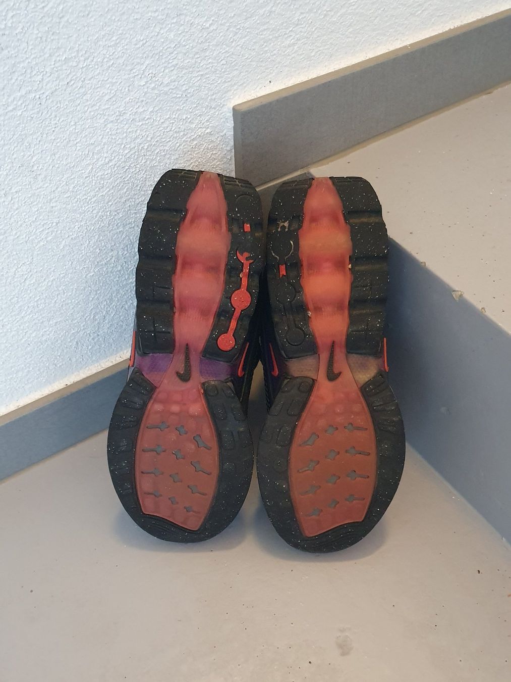 Nike Scarpe da uomo: Nike Air Max Dn  taille 37.5 – Usato da Servion venduto da meno999 6