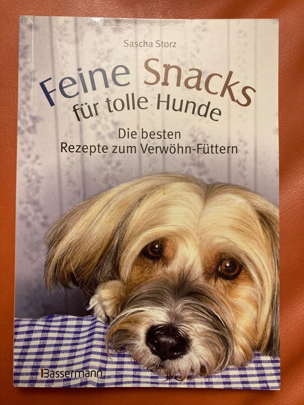 Libri: Feine Snacks für tolle Hunde – Usato da Baden venduto da Yoyo1