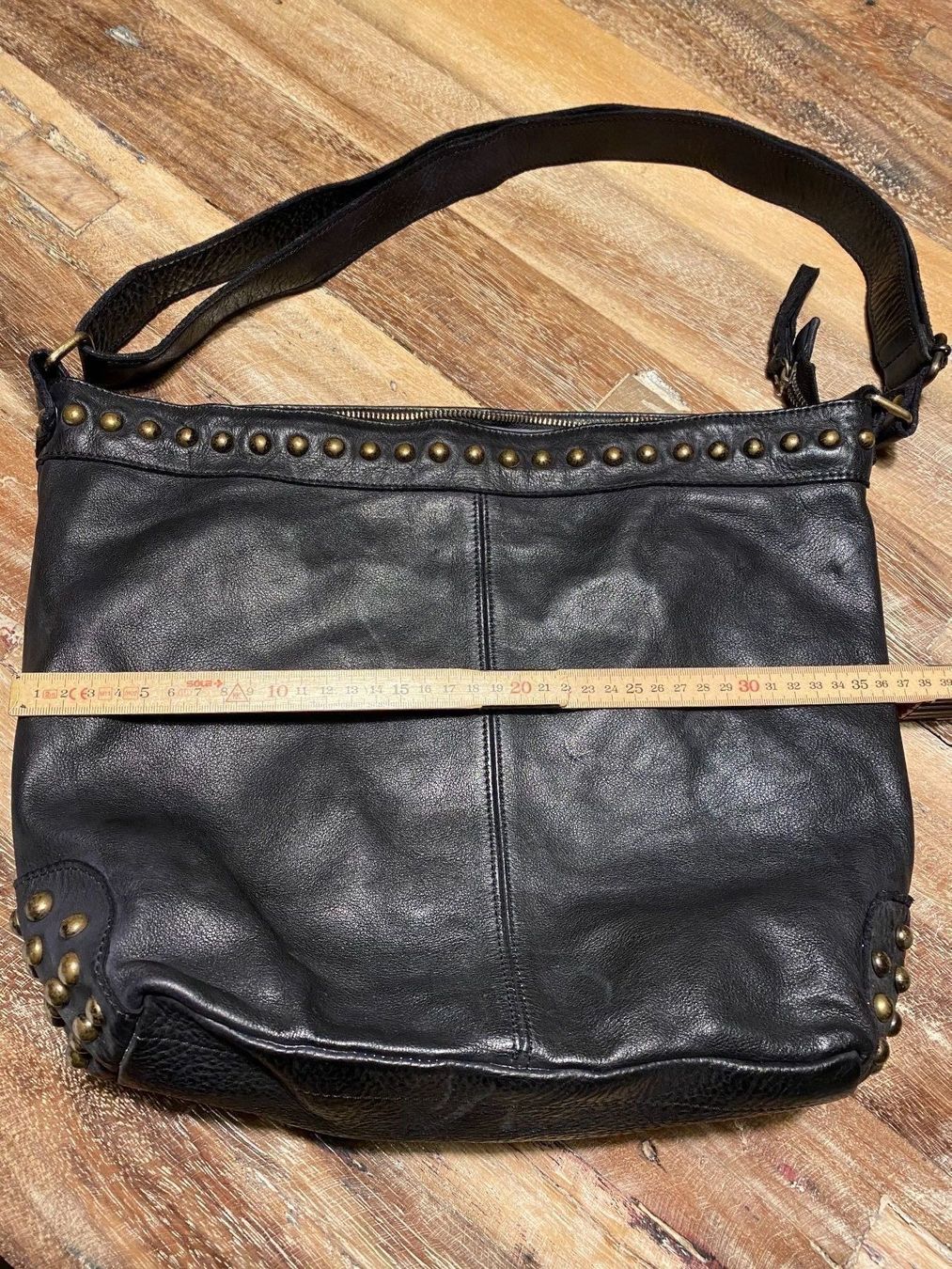 Taschen für Damen: Ledertasche – Neu (gemäss Beschreibung) aus Widnau von Katja1973