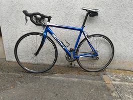 Älteres Scott Speedster S40 Rennvelo