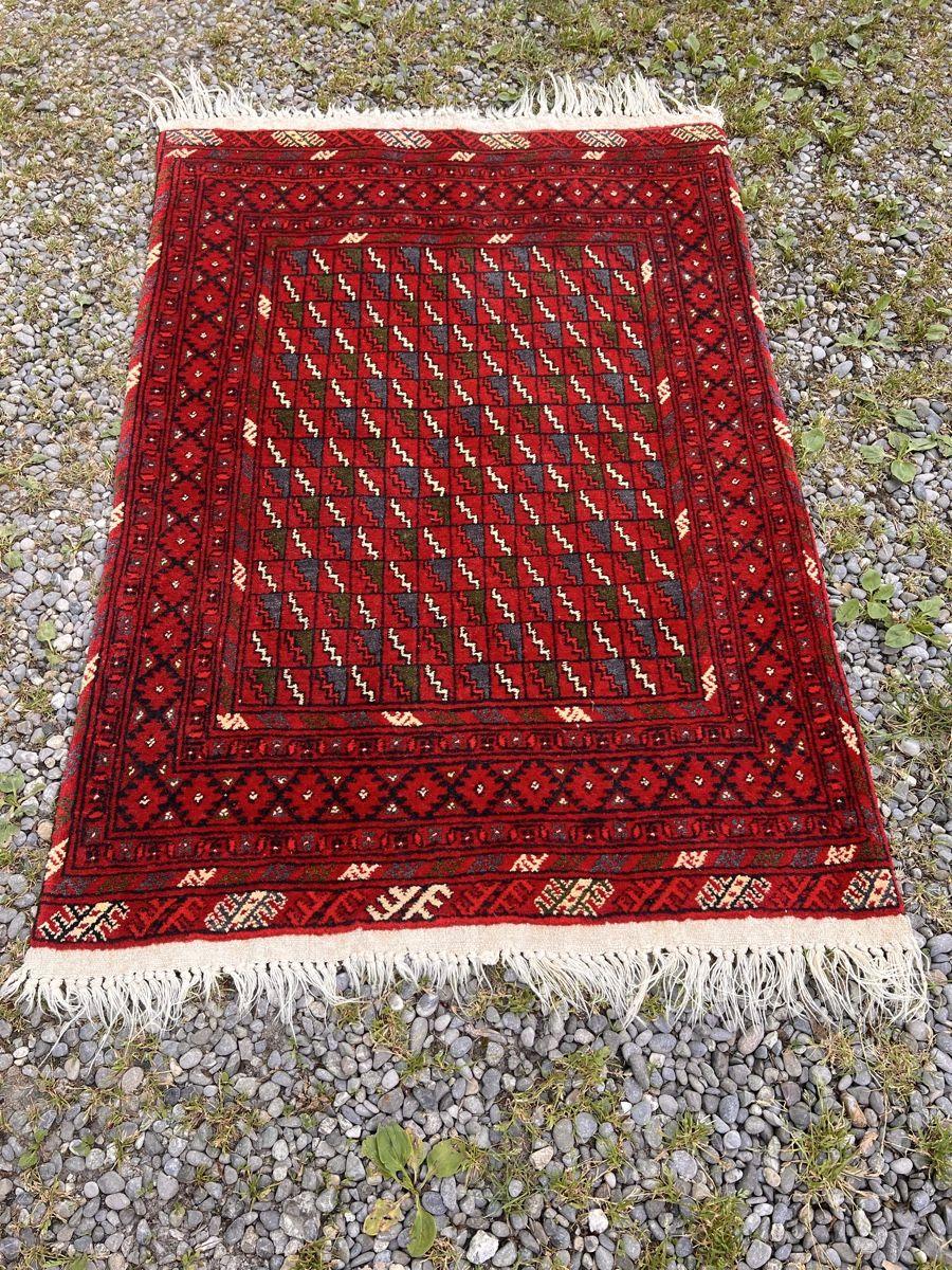 Tapis: Schöne Orientteppich (51) – D'occasion à Glattfelden par maa_qcj8