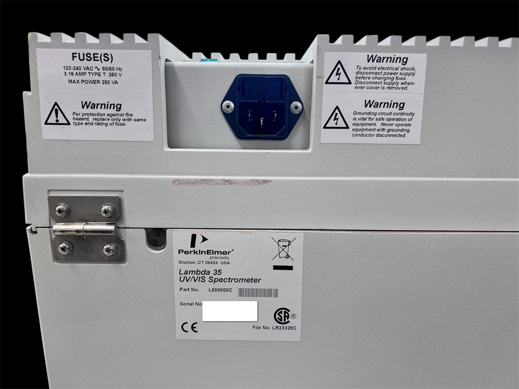 Accessori da laboratorio: Perkin Elmer Lambda 35 UV/Vis Spectrophotometer – Usato da Niederdorf venduto da LeptonAG_Labor 5