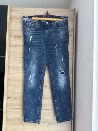 Jean Multiblu bleu usé W44 L30 bon état