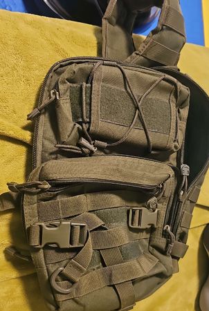 Umhängetasche Olivgrün gebraucht Militärstil
