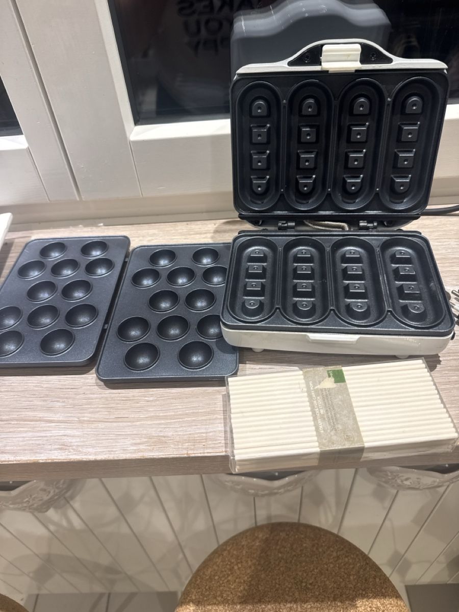 Appareils de cuisine: Waffelmaker klein von Depot  – D'occasion à Rüti ZH par Sugus99 1