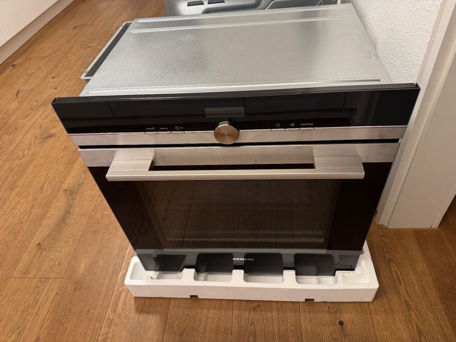 Siemens Forni: Backofen - Siemens CM656GBS1 – Nuovo (secondo la descrizione) da Lachen SZ venduto da Devex10 2