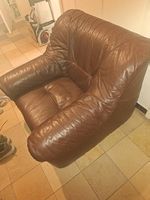 fauteuil cuir tres bon état