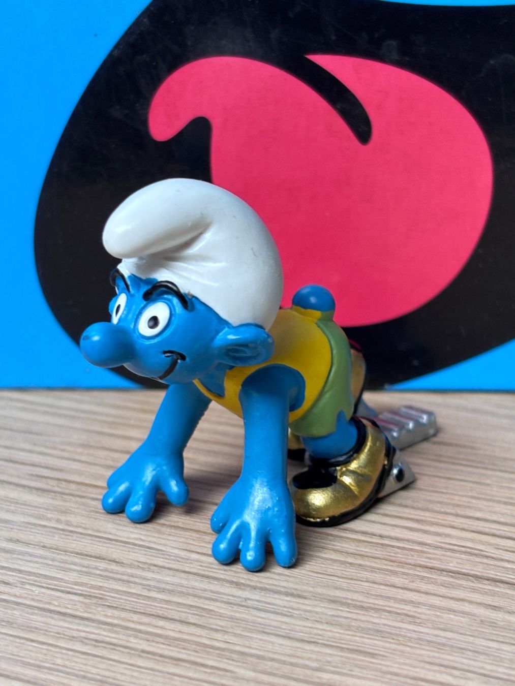 Schleich Figuren: Leichtathletik-Schlumpf im Startblock – Gebraucht aus Lyss von Duckszone