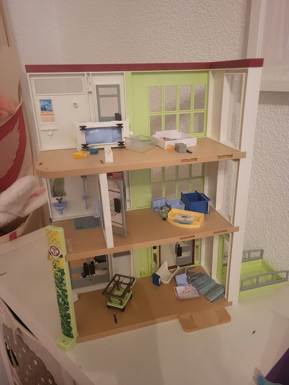 Playmobil Giocattoli: Playmobil Hospital & Maternity Ward – Usato da Lyss venduto da Gaby1821
