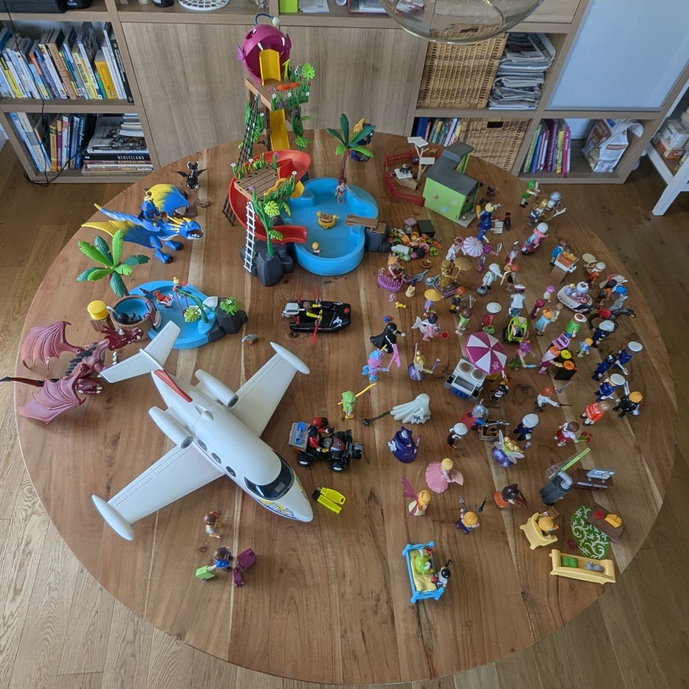 Playmobil Giocattoli: Grosses PLAYMOBIL-Paket – Usato da Buochs venduto da sergej047