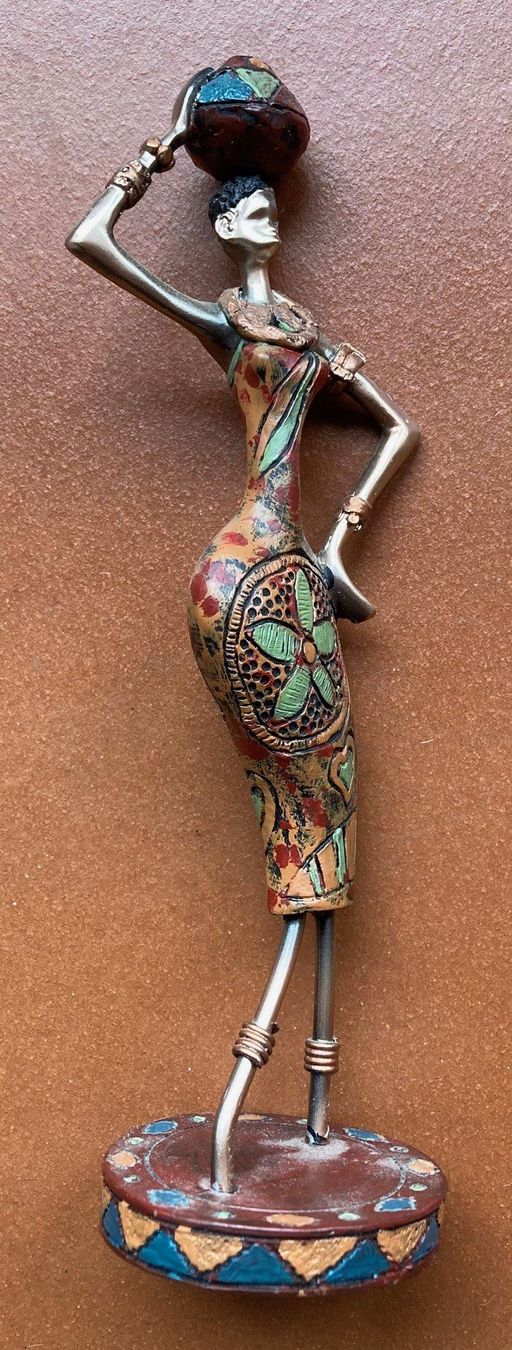 Statuette: Afrikanische Figur – Nuovo (secondo la descrizione) da Orselina venduto da Vrenegonde