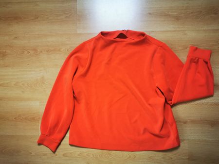 Toller orange Pullover Grösse 44 für Frühling/Sommer. 60