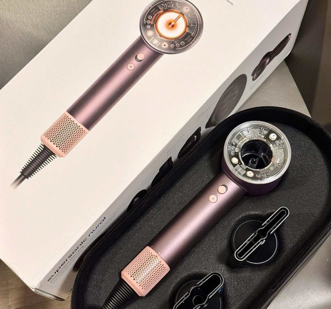 Dyson Asciugacapelli: Sèche-cheveux Dyson Supersonic, excellent état. – Nuovo e nell'imballaggio originale da courtelary venduto da meh_hgx9 1