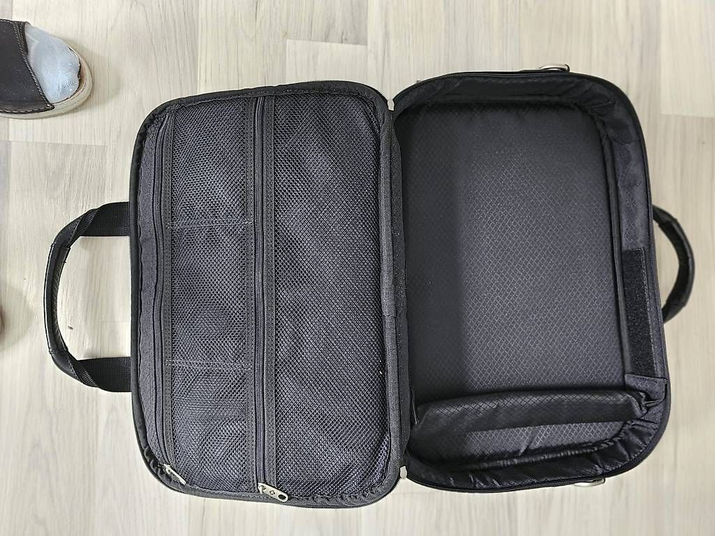 Samsonite Koffer & Taschen: Kleine Akten- oder Laptoptasche – Gebraucht aus Altendorf von MotoMorini 2