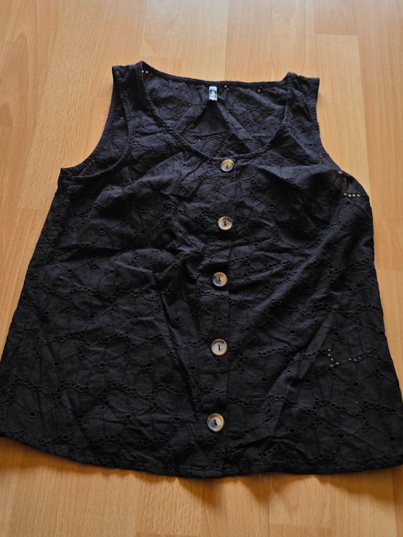 Top: Sommerliches, schwarzes Top, Grösse XS – Usato da Niederbipp venduto da Tamara15101995