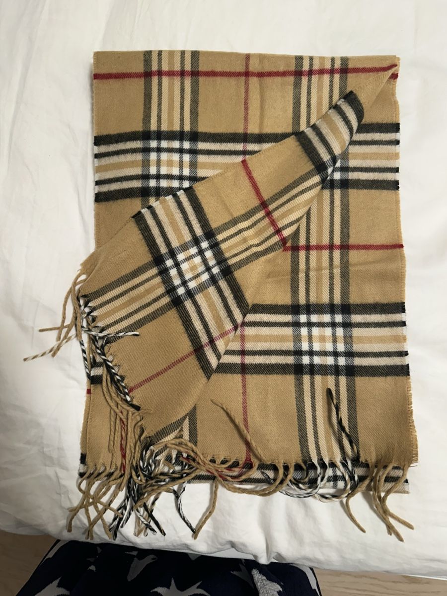 Maddison Foulards, Tücher & Schals: Schal Marke Maddison unisex – Gebraucht aus Dübendorf von nat_h9wg 2