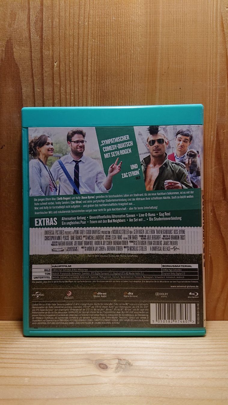 Tous les DVDs: BAD NEIGHBORS Blu-Ray mit Zac Efron – D'occasion à Wilderswil par Exebub 1