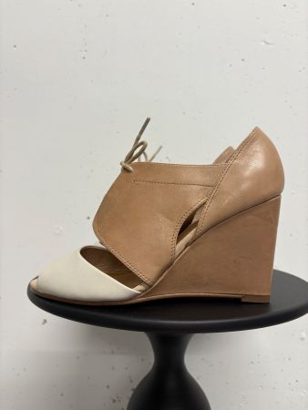 Zign Keilabsatz Schuhe Gr. 36 Beige/Weiss Leder Sandale
